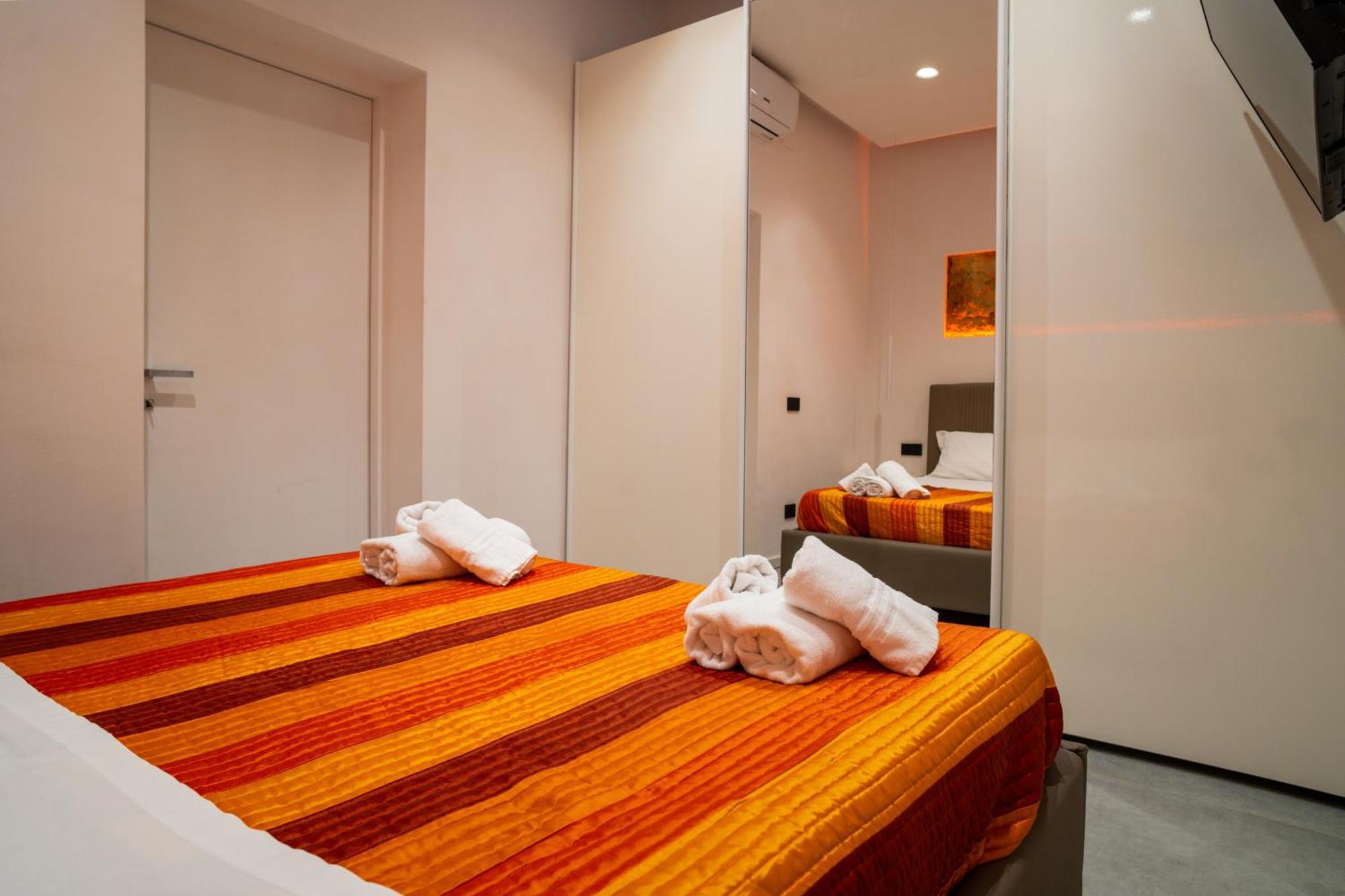 Politeama Centre Suite Palermo Exteriör bild